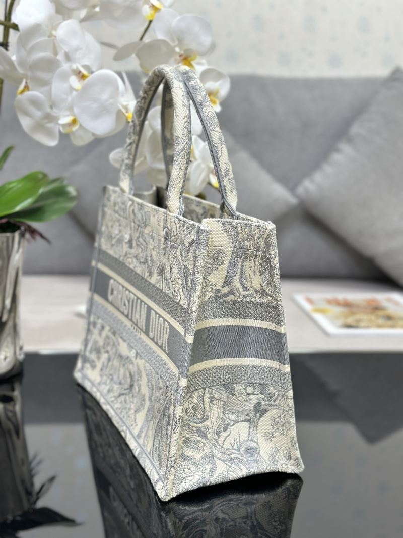 Christian Dior Shopping Bags